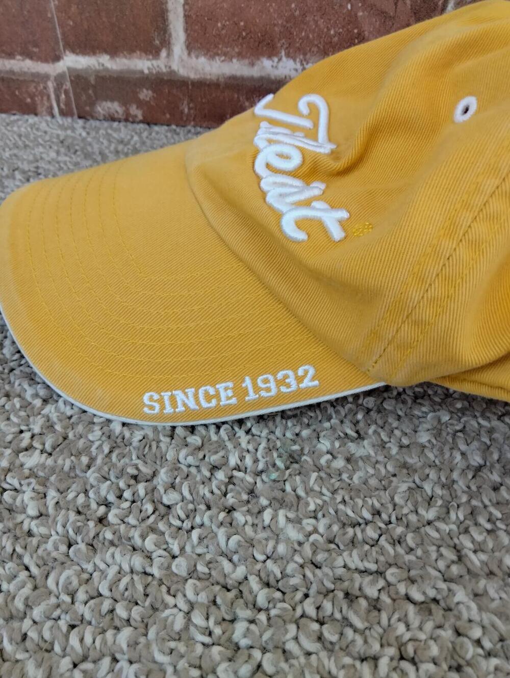 Titleist Since 1932 Golf Hat Script Logo Yellow Adjustable Cotton Strapback OS - Picture 2 of 9